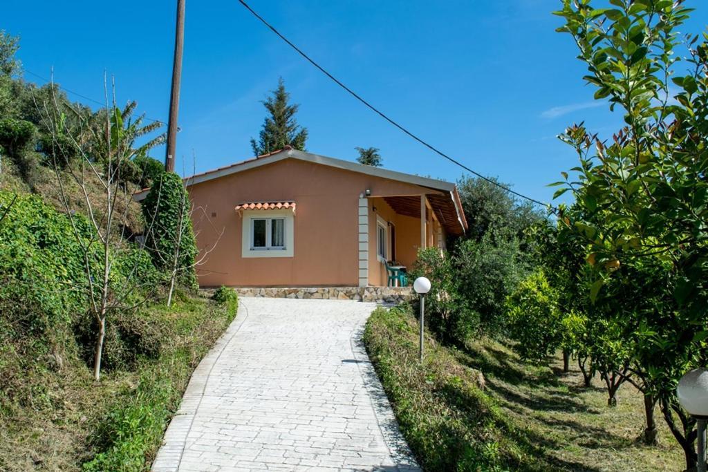 Takis & Eirini Family Apartments Perama  Luaran gambar